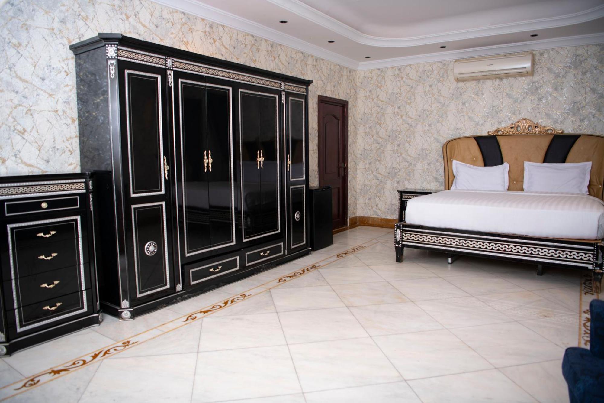 Al Nabarees Al Masi Hotel Djedda Buitenkant foto
